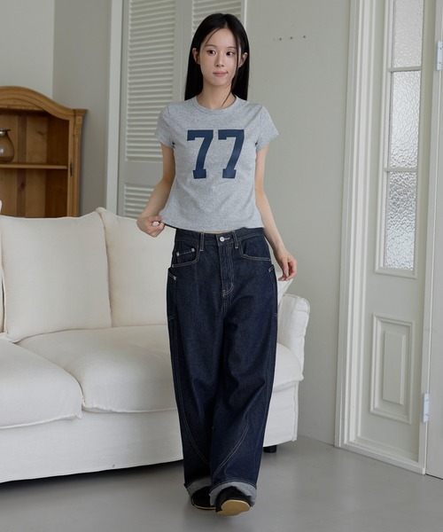 UNE MANSION(ユヌマンション)の「パステルナンバリングプリント半袖Tシャツ(Tシャツ/カットソー・レディース・ホワイト/イエロー/スカイブルー/グレー・FREE)」の15枚目の写真