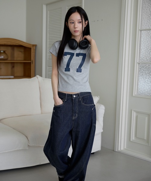 UNE MANSION(ユヌマンション)の「パステルナンバリングプリント半袖Tシャツ(Tシャツ/カットソー・レディース・ホワイト/イエロー/スカイブルー/グレー・FREE)」の17枚目の写真