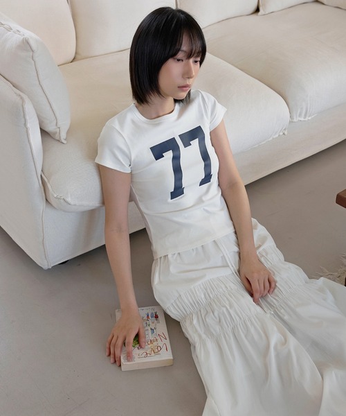 UNE MANSION(ユヌマンション)の「パステルナンバリングプリント半袖Tシャツ(Tシャツ/カットソー・レディース・ホワイト/イエロー/スカイブルー/グレー・FREE)」の10枚目の写真