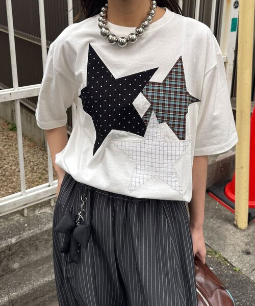 CIAOPANIC（チャオパニック）の「スターパッチワークTee（Tシャツ/カットソー・レディース・チャコールグレー/ネイビー/ホワイト・ONE SIZE）」の4枚目の写真