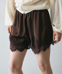 サテンレースヘムショートパンツ