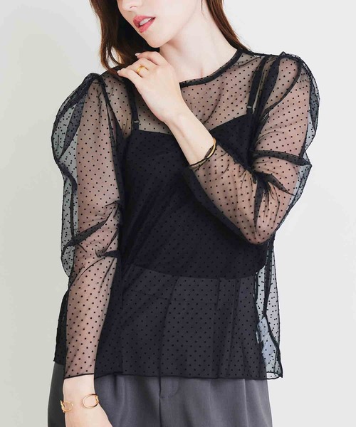 PICCIN PERLA(ピッチンペルラ)の「フロッキードットシアーブラウス(キャミ付き)(シャツ/ブラウス・レディース・ブラック・M)」の1枚目の写真
