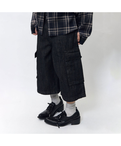 BLR（ビーエルアール）の「Utility Leather-Trim Bermuda Pants（その他パンツ・メンズ・その他・SMALL/MEDIUM/LARGE）」の3枚目の写真