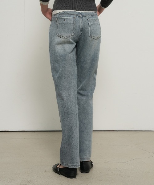 GENERAL IDEA(ジェネラルアイデア)の「【GENERAL IDEA】ウォッシュストレートデニムパンツ / WASHING STRAIGHT DENIM PANTS(デニムパンツ・レディース・ブルー/ライトブルー・S/M/L)」の4枚目の写真