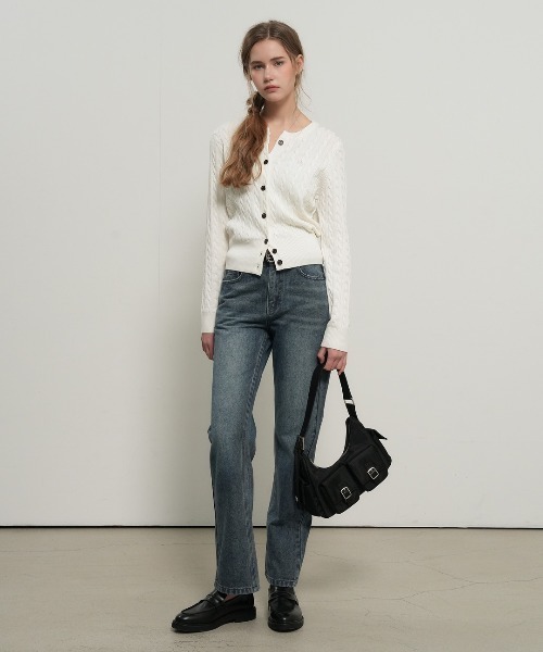 GENERAL IDEA(ジェネラルアイデア)の「【GENERAL IDEA】ウォッシュストレートデニムパンツ / WASHING STRAIGHT DENIM PANTS(デニムパンツ・レディース・ブルー/ライトブルー・S/M/L)」の12枚目の写真