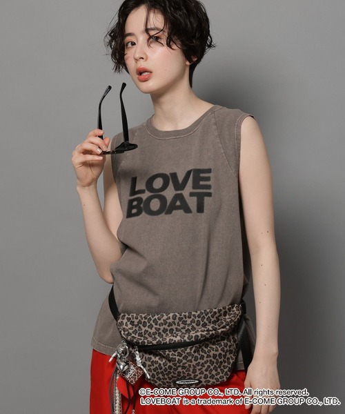 niko and...(ニコアンド)の「【LOVEBOAT(ラブボート)】コラボスプレーTシャツ(Tシャツ/カットソー・レディース・モカ/チャコール・MEDIUM/LARGE)」の1枚目の写真