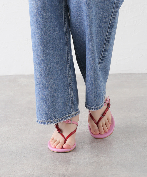 miista（ミスタ）の「Miista/ミスタ Abisai Red Mini Buckled Sandals（サンダル・レディース・レッド・37）」の3枚目の写真