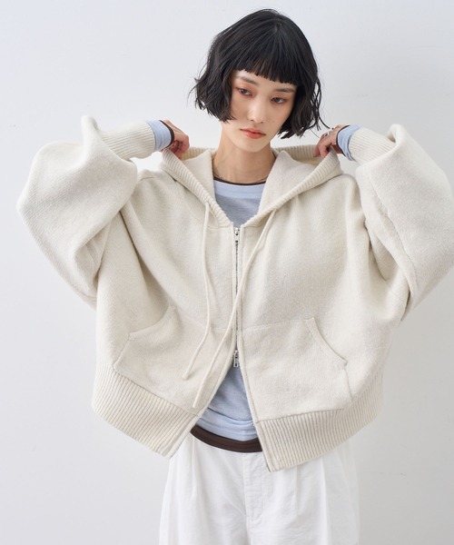 NOGLE(ノグル)の「【NOGLE/ノグル】ウール混ダブルZIPドルマンニットパーカー(パーカー・レディース・グレー/ブラウン/ブラック/ネイビー/ホワイト/レッド/ライトグレー・FREE)」の8枚目の写真