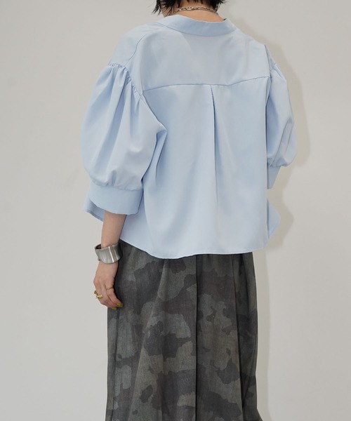 chuclla（チュクラ）の「ウェーブラインパフスリーブブラウス chw26s268（シャツ/ブラウス・レディース・ブルー/ホワイト・FREE）」の12枚目の写真
