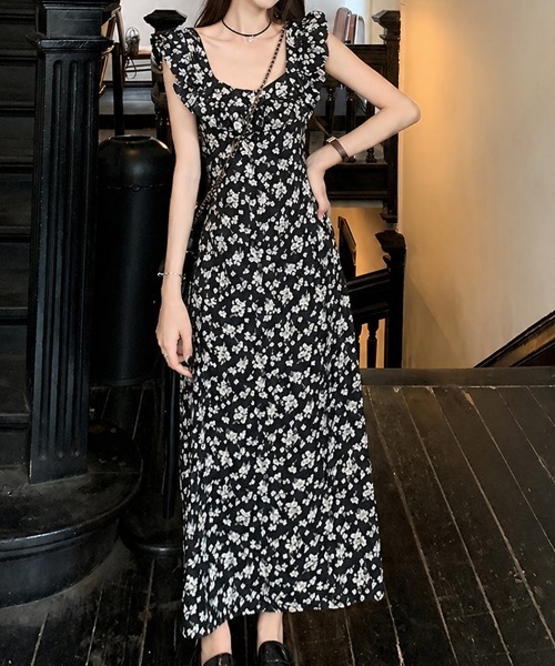 mielu(ミエル)の「フラワーフリルロングワンピース(ワンピース・レディース・ブラック・LARGE/MEDIUM/SMALL)」の3枚目の写真