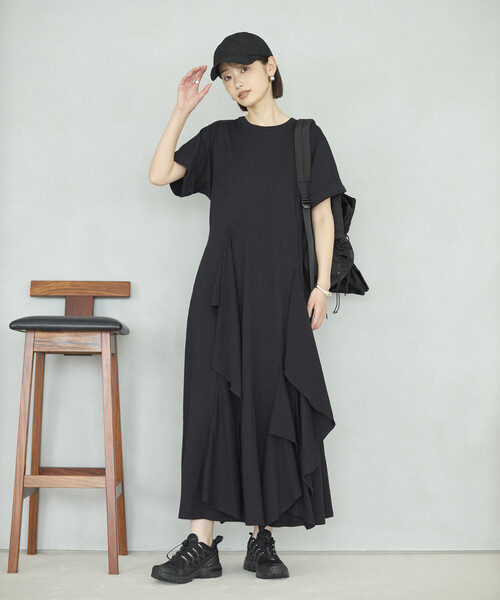 Firsthand(ファーストハンド)の「Firsthand/ファーストハンド オーガニックコットン ドレープフレア ワンピース(ワンピース・レディース・ブラック/チャコールグレー/ブラウン・FREE)」の1枚目の写真