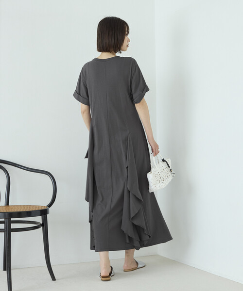 Firsthand(ファーストハンド)の「Firsthand/ファーストハンド オーガニックコットン ドレープフレア ワンピース(ワンピース・レディース・ブラック/チャコールグレー/ブラウン・FREE)」の14枚目の写真