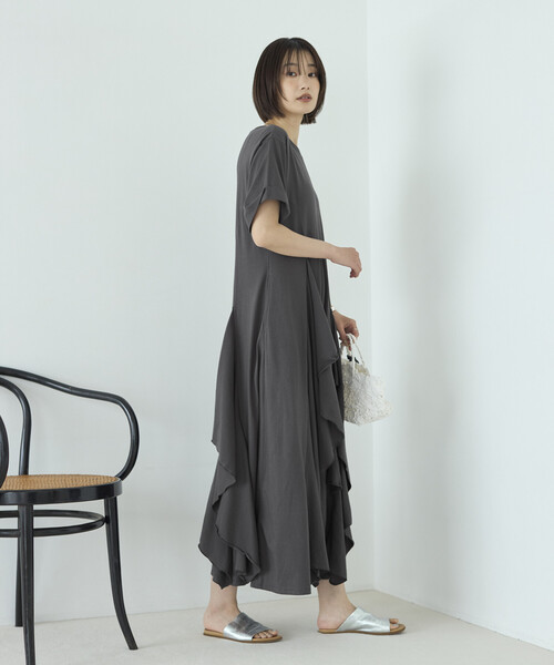 Firsthand(ファーストハンド)の「Firsthand/ファーストハンド オーガニックコットン ドレープフレア ワンピース(ワンピース・レディース・ブラック/チャコールグレー/ブラウン・FREE)」の15枚目の写真