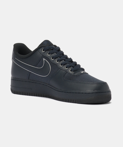 NIKE(ナイキ)の「NIKE AIR FORCE 1 '07 LV8 IM6001-475(スニーカー・メンズ・ネイビー・26.5cm/26cm/30cm/29cm/25.5cm/28.5cm/28cm/27.5cm/27cm)」の5枚目の写真