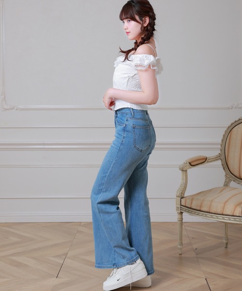 Anely(アネリー)の「Anely ウォッシュ ハイウエスト フレア デニム パンツ(デニムパンツ・レディース・ブルー・M/S/L)」の3枚目の写真