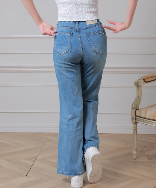 Anely(アネリー)の「Anely ウォッシュ ハイウエスト フレア デニム パンツ(デニムパンツ・レディース・ブルー・M/S/L)」の6枚目の写真