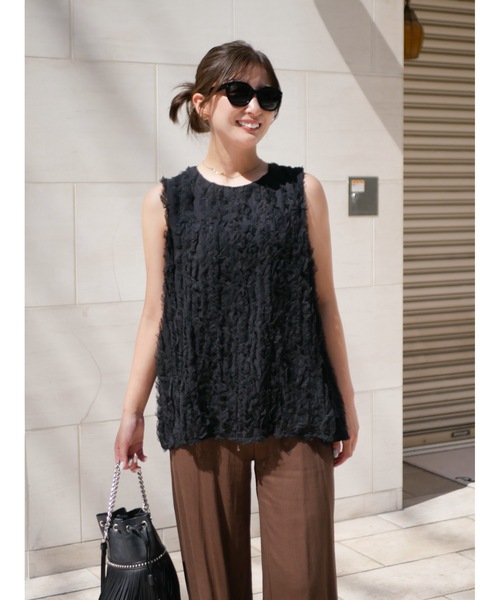 Fringe Turnover Nui Sleeve Blouse — блуза с оборками