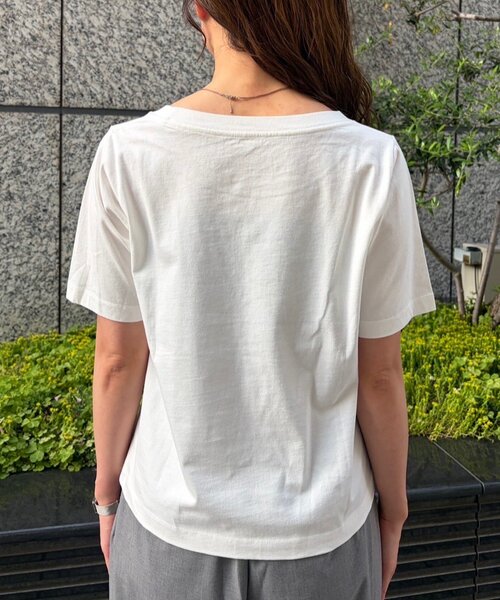 Kastane(カスタネ)の「【一部店舗限定】B スロープロゴTEE(Tシャツ/カットソー・レディース・イエロー/ネイビー/ホワイト・FREE)」の9枚目の写真