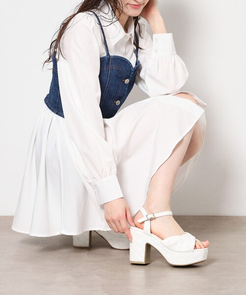 ESPERANZA(エスペランサ)の「【ナチュ盛り/約10cm】ナチュ盛りツイストサンダル(サンダル・レディース・ホワイト/ブラック/ピンク系・L/M/S)」の6枚目の写真