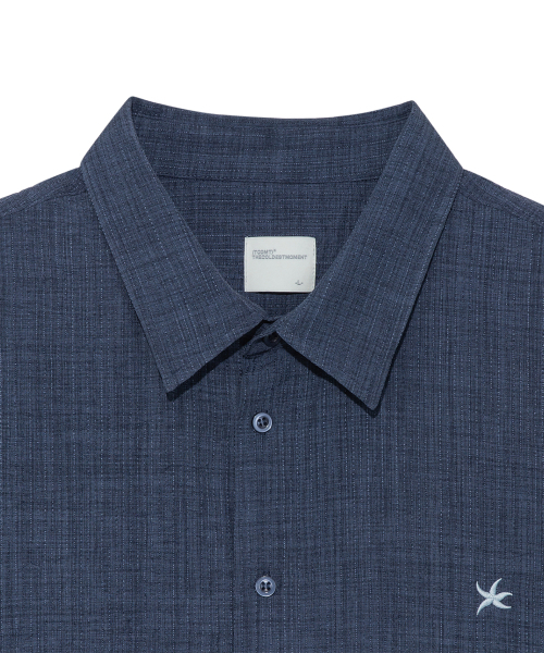 THECOLDESTMOMENT(ザコールデストモーメント)の「TCM mini logo textured half shirt (navy)(シャツ/ブラウス・レディース・その他・MEDIUM/LARGE)」の4枚目の写真