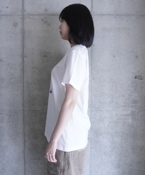 AKISHIKA design(アキシカデザイン)の「OWANKO CLUB 03 FRENCH BULLDOG T-SHIRTS(Tシャツ/カットソー・メンズ・White・XL/L/M)」の3枚目の写真