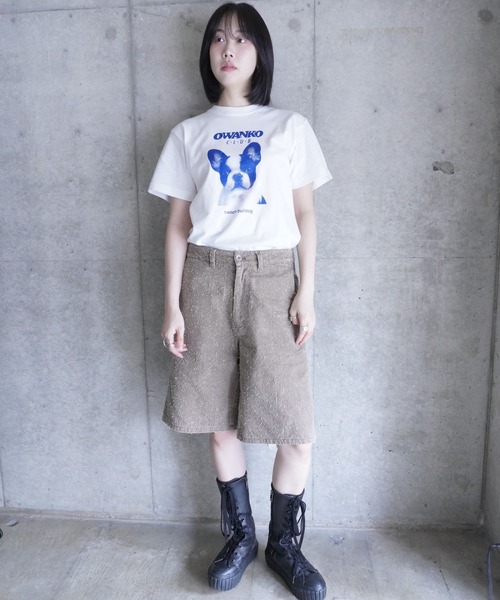 AKISHIKA design(アキシカデザイン)の「OWANKO CLUB 03 FRENCH BULLDOG T-SHIRTS(Tシャツ/カットソー・メンズ・White・XL/L/M)」の5枚目の写真