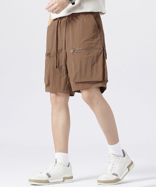 aimoha(アイモハ)の「【mens】ナイロン ワイドカーゴ ショートパンツ(その他パンツ・メンズ・ブラウン/ブラック/カーキ・XX-LARGE/X-LARGE/LARGE/MEDIUM)」の8枚目の写真