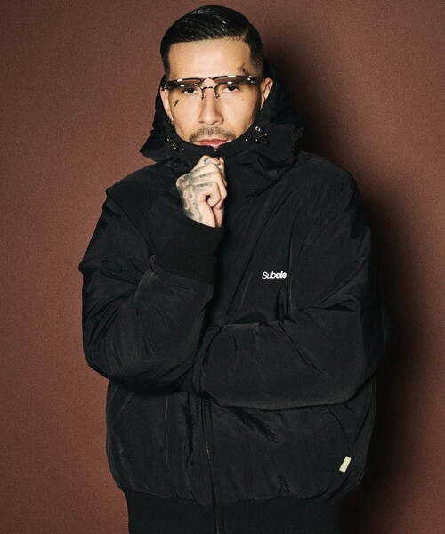 Subciety(サブサエティ)の「Nylon puff hooded jkt(ブルゾン・メンズ・グレー/ブラック・SMALL/MEDIUM/LARGE/X-LARGE)」の6枚目の写真