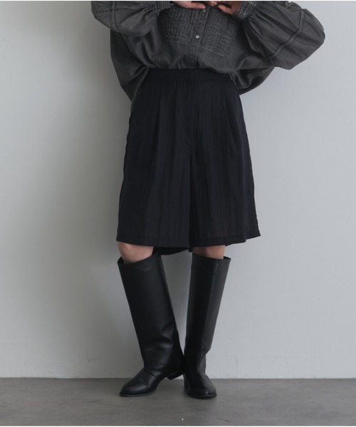OandI(オーアンドアイ)の「リネンライクハーフパンツ(その他パンツ・レディース・ブラック/ブラウン・M)」の1枚目の写真