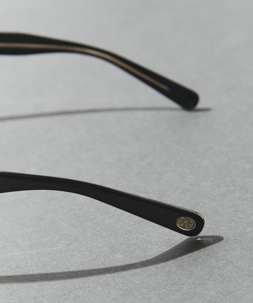 EYEVAN(アイヴァン)の「【EYEVAN/アイヴァン】Webb(49) PBK-MD.GY.(サングラス・メンズ・ブラック・FREE)」の4枚目の写真