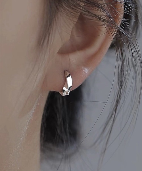 NO WAY(ノーウェイ)の「/EK607/シルバーツイストペアピアス/両耳用/ユニセックス(NEZ)(ピアス(両耳用)・メンズ・シルバー・FREE)」の4枚目の写真