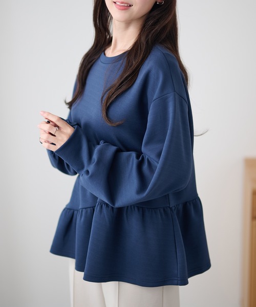 DAYRA(デイラ)の「クルーネック アシメ ペプラム 長袖 プルオーバー(Tシャツ/カットソー・レディース・ホワイト/ブラック/ネイビー・FREE)」の18枚目の写真