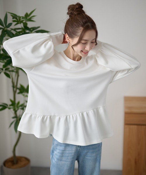 DAYRA(デイラ)の「クルーネック アシメ ペプラム 長袖 プルオーバー(Tシャツ/カットソー・レディース・ホワイト/ブラック/ネイビー・FREE)」の13枚目の写真