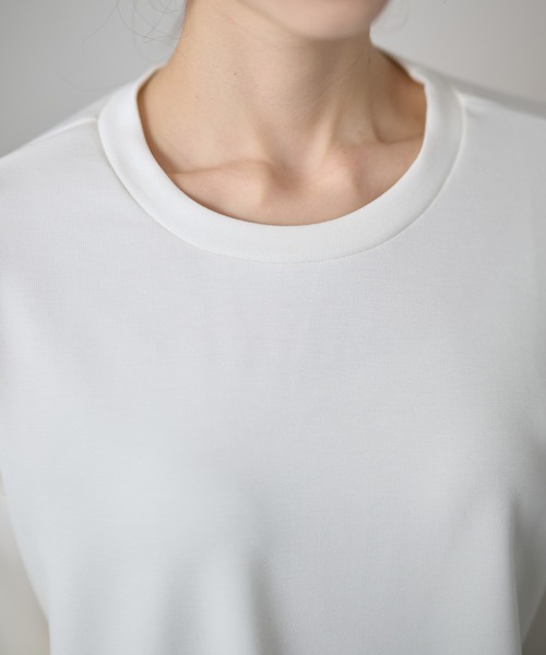 DAYRA(デイラ)の「クルーネック アシメ ペプラム 長袖 プルオーバー(Tシャツ/カットソー・レディース・ホワイト/ブラック/ネイビー・FREE)」の7枚目の写真
