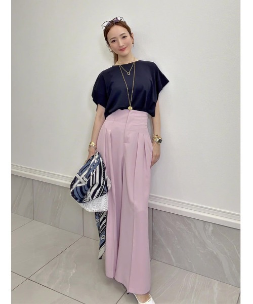 fifth（フィフス）の「【星玲奈セレクト】【接触冷感】脇見え防止二の腕カバーカットソー（Tシャツ/カットソー・レディース・ネイビー/ホワイト/ブラック・M）」の11枚目の写真