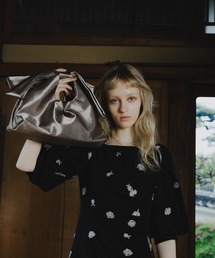 et.UNiVER（エトユニベール）の「Ribbon drawstring pouch（ハンドバッグ）」
