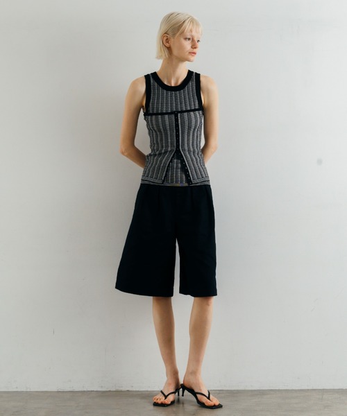 CREDONA(クレドナ)の「TUCK STITCH BUSTIER/タックステッチビスチェ(キャミソール・レディース・ブラウン/サックスブルー/ブラック・FREE)」の13枚目の写真