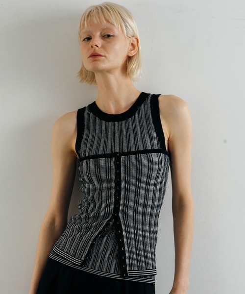 CREDONA(クレドナ)の「TUCK STITCH BUSTIER/タックステッチビスチェ(キャミソール・レディース・ブラウン/サックスブルー/ブラック・FREE)」の7枚目の写真