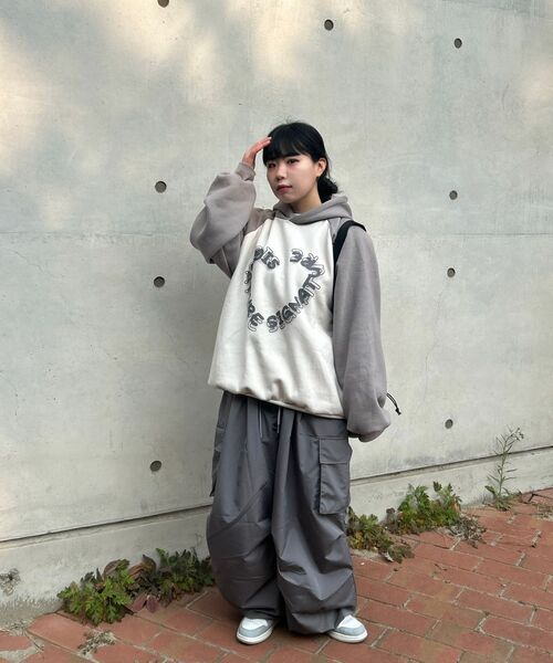 SIGNATURE（シグネチャ）の「レギュラーカラー フードパーカー[ダストグレー]（パーカー・レディース・その他・MEDIUM/LARGE）」の15枚目の写真