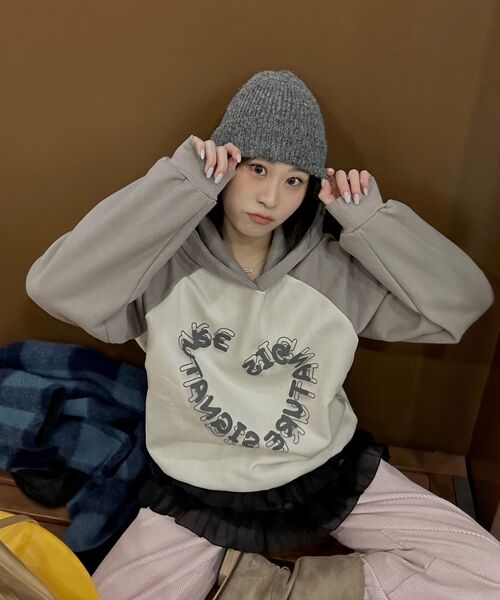 SIGNATURE（シグネチャ）の「レギュラーカラー フードパーカー[ダストグレー]（パーカー・レディース・その他・MEDIUM/LARGE）」の16枚目の写真