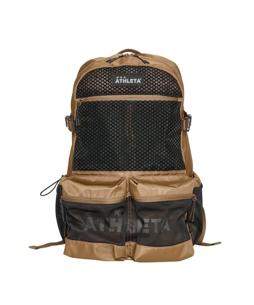 ATHLETA(アスレタ)の「【ネット収納付き2WAY仕様】≪athleta≫ジムも週末のお出かけもこれひとつで整う。ATHLETAらしいフットボールムードを、毎日のカジュアルに自然と馴染ませる約30Lの大容量バックパック。(バックパック/リュック・レディース・ブラック/ブラウン・F)」の16枚目の写真