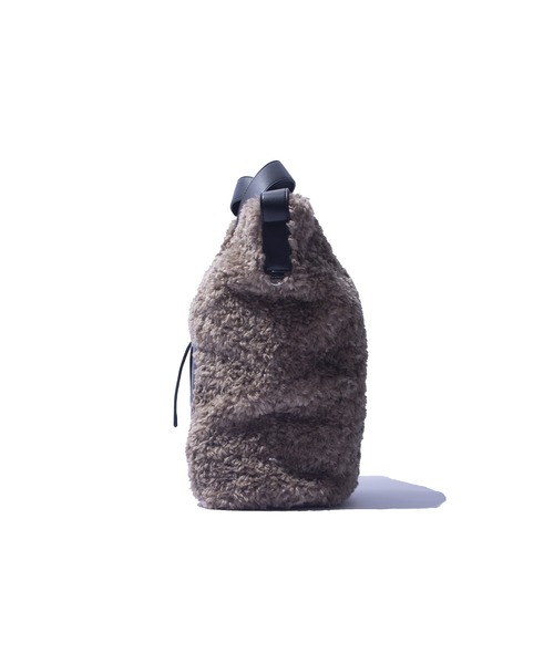 F/CE. (エフシーイー)の「F/CE. BOA 2WAY TOTE BAG / エフシーイー ボア 2ウェイ トートバッグ(トートバッグ・レディース・ベージュ/ブラック・FREE)」の6枚目の写真