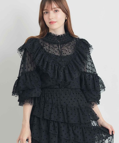PICCIN PERLA(ピッチンペルラ)の「フロッキードットチュールフリルブラウス(シャツ/ブラウス・レディース・ブラック・M)」の6枚目の写真