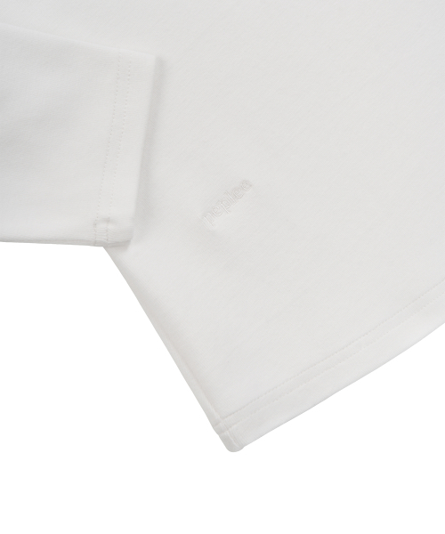 PEPLEE(ペプリー)の「V-Neck 3/4 Sleeve Tee (White)(Tシャツ/カットソー・レディース・その他・SMALL/MEDIUM)」の4枚目の写真
