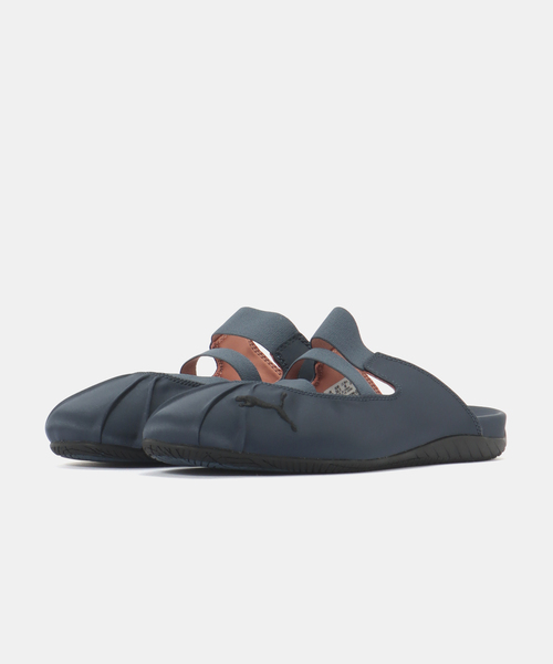 PUMA(プーマ)の「PUMA WOMENS SPEEDCAT MULE SATIN 409911-01(サンダル・レディース・ブルー系その他・23cm/24.5cm/24cm/23.5cm/25cm)」の4枚目の写真