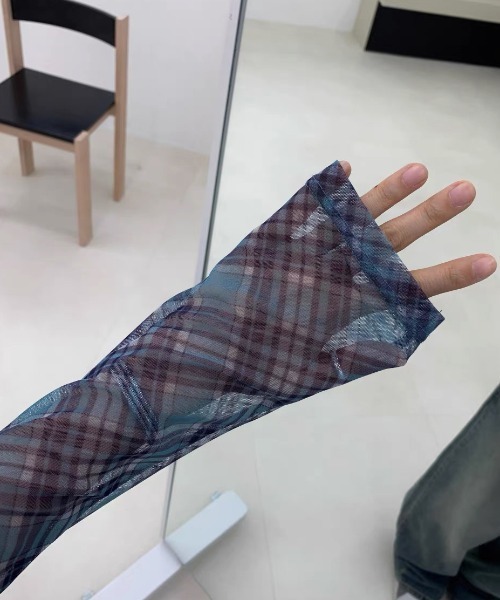 ampm(エーエムピーエム)の「シアートップス チェック柄 メッシュトップス 長袖 カットソー シースルー プルオーバー(Tシャツ/カットソー・レディース・ブルー/ブラック・FREE)」の17枚目の写真