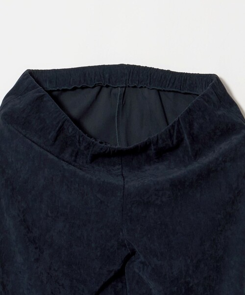 BEAUTY&YOUTH UNITED ARROWS（ビューティーアンドユースユナイテッドアローズ）の「スエードライク フレアパンツ ウォッシャブル（その他パンツ・レディース・ベージュ/ネイビー・S/M）」の15枚目の写真