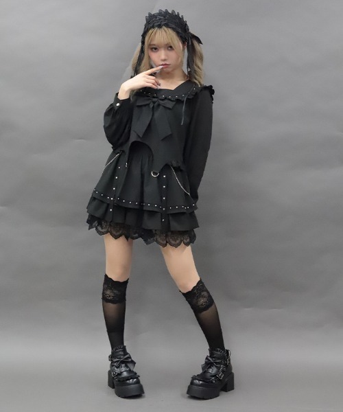 NIBBLE POISON(ニブルポイズン)の「スタッズデザインミニスカート(スカート・レディース・ブラック/ワイン・MEDIUM)」の21枚目の写真