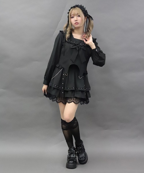 NIBBLE POISON(ニブルポイズン)の「スタッズデザインミニスカート(スカート・レディース・ブラック/ワイン・MEDIUM)」の22枚目の写真