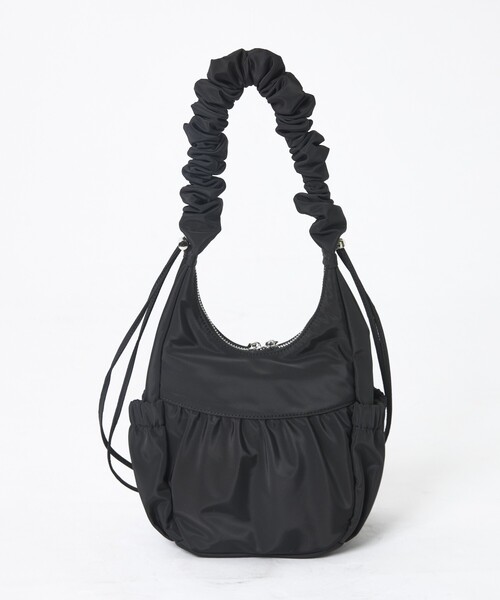 OUTDOOR PRODUCTS(アウトドアプロダクツ)の「【OUTDOOR PRODUCTS】Egg Shoulder Bag / エッグショルダーバッグ / ユニセックス(ショルダーバッグ・メンズ・ブラック/ブラウン・フリー)」の6枚目の写真